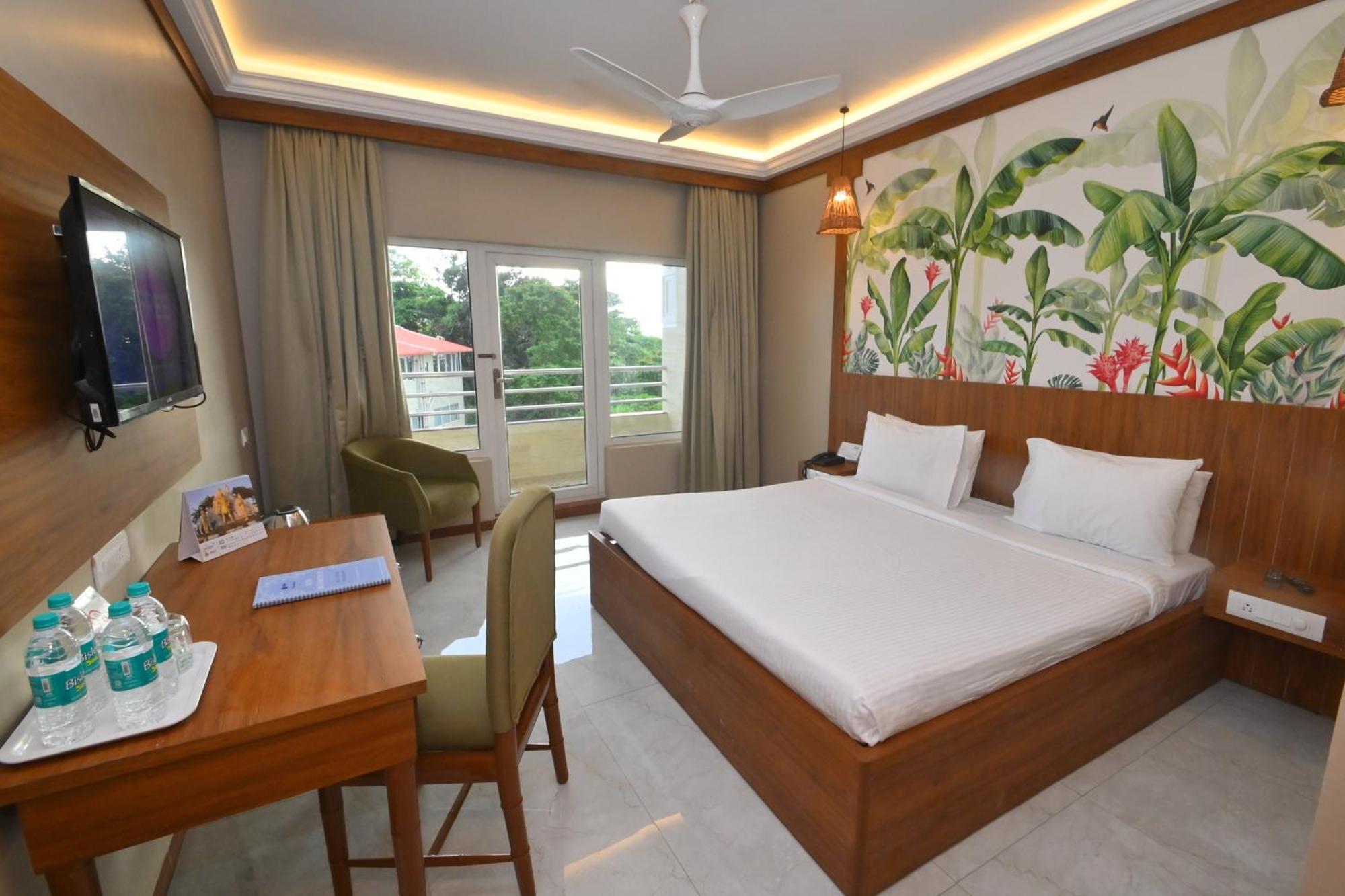 Rns Residency Sea View Hotel Mavalli Exterior photo